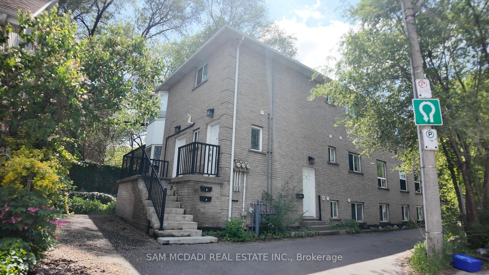 90-tisdale-street-s-hamilton-ontario-x13426196