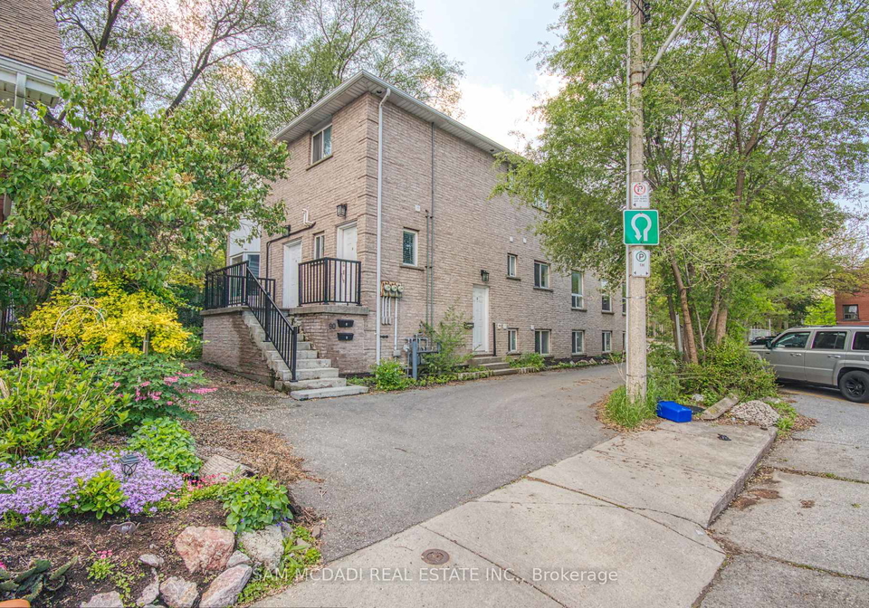 90-tisdale-street-s-hamilton-ontario-x13426196
