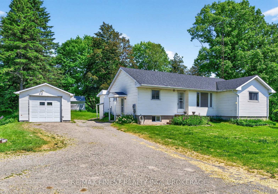 3287-highway-32-leeds-and-the-thousand-islands-ontario-x13426228