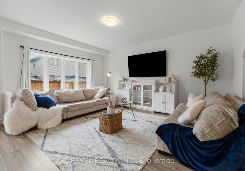 36-ladd-avenue-brantford-ontario-x13426352