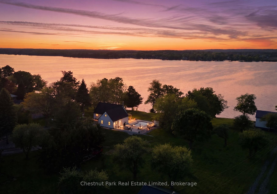 1424-county-road-3-prince-edward-county-ontario-x13426406