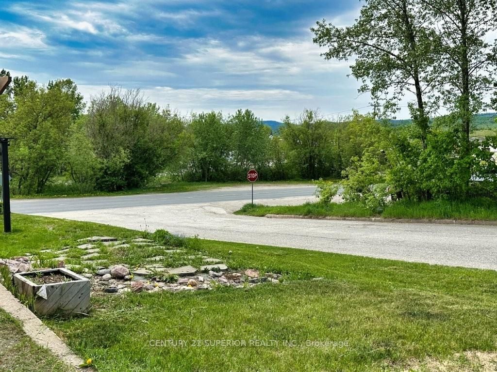 141-railway-street-nipigon-ontario-x13426446