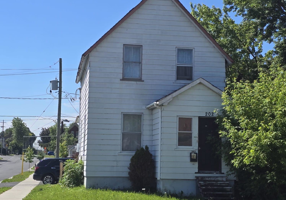 202-5th-street-w-cornwall-ontario-x13426456