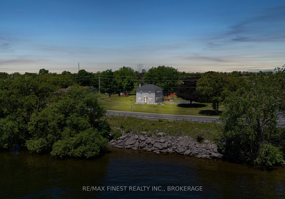4669-bath-road-loyalist-ontario-x13426500