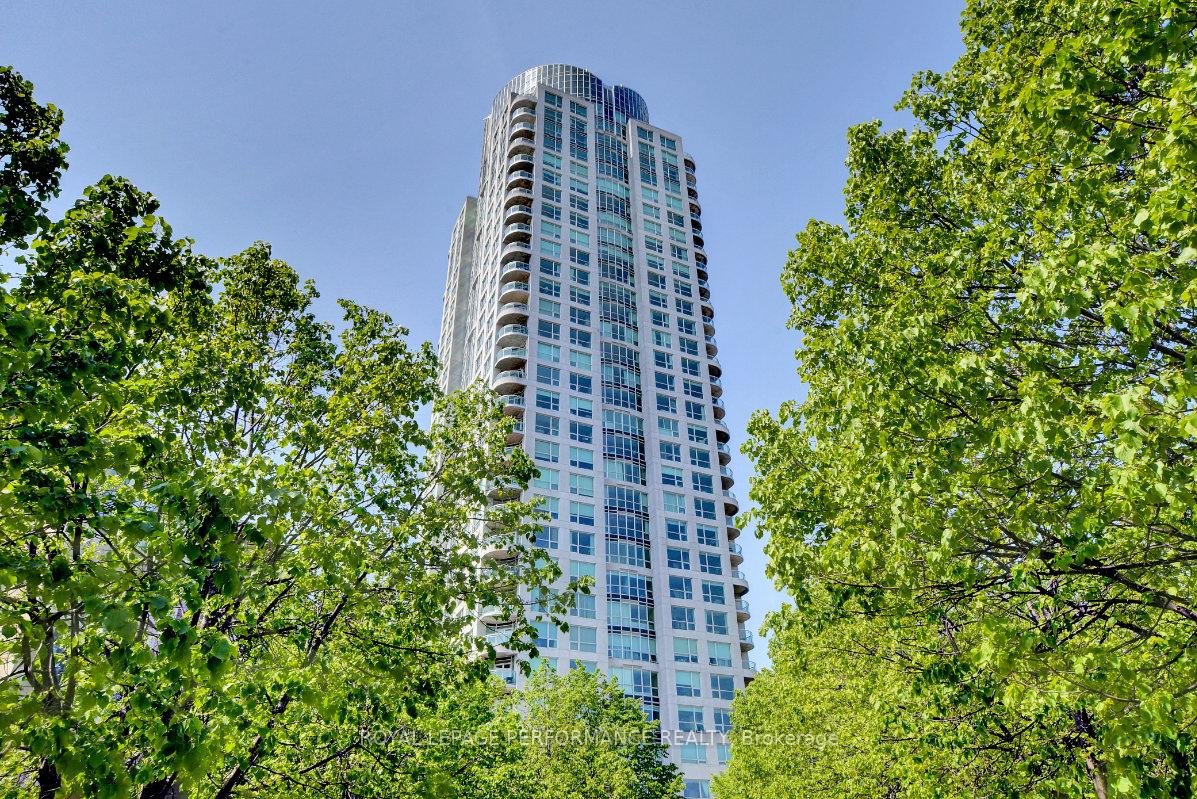 38-metropole-private-ottawa-ontario-x13426506