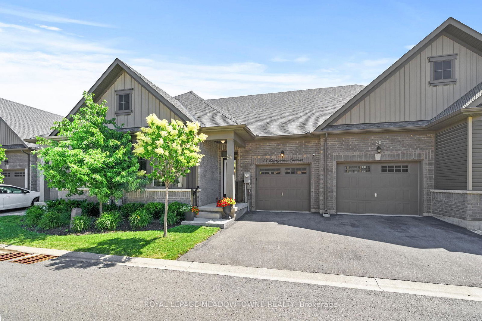 24-cosmopolitan-common-st-catharines-ontario-x13426534
