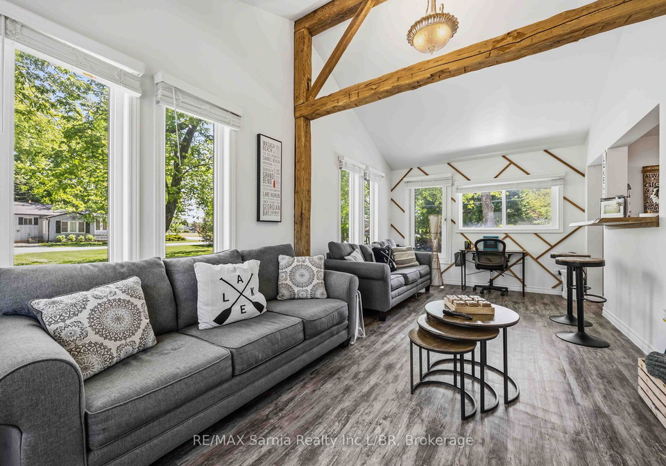 7801-ken-street-plympton-wyoming-ontario-x13426550