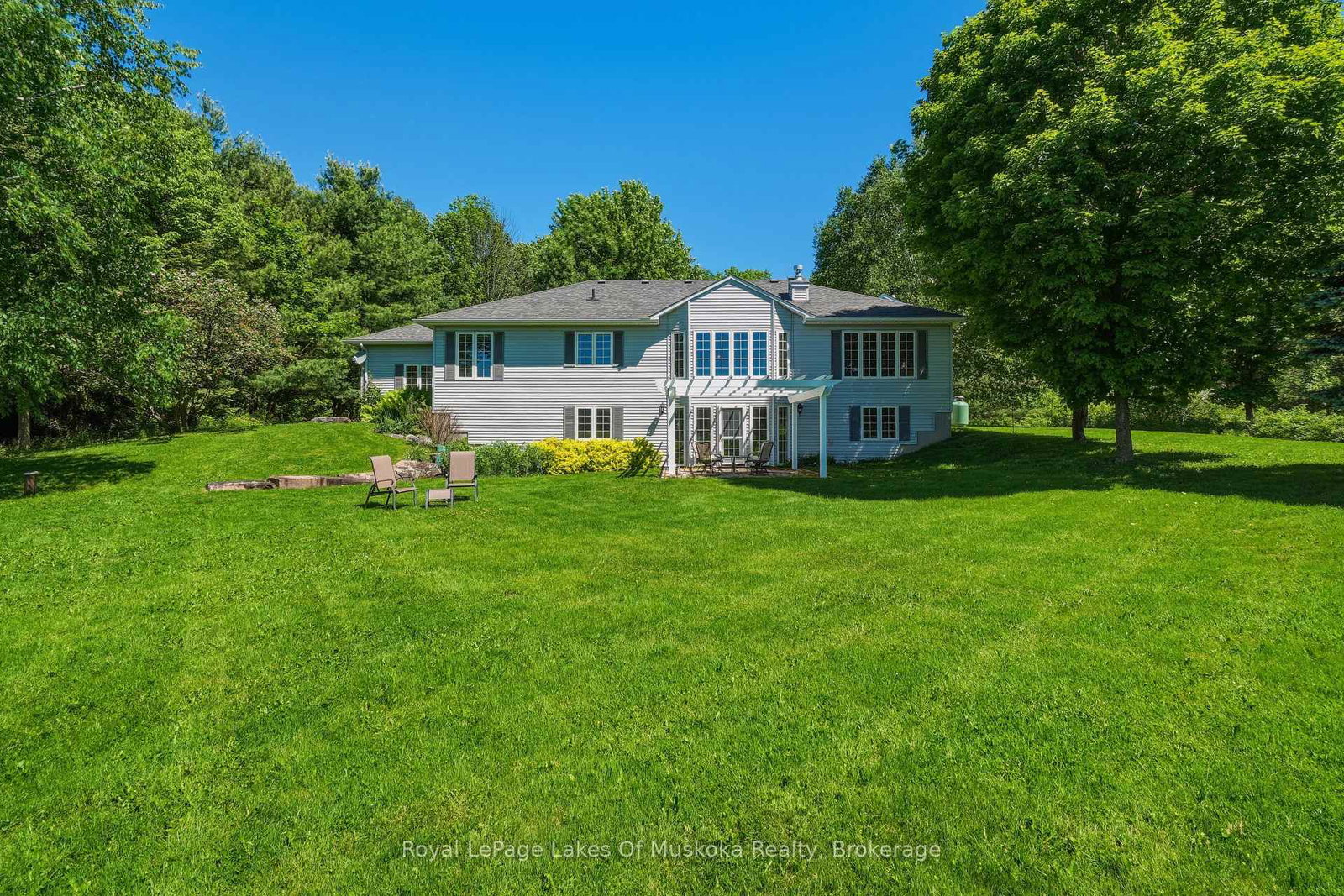 1183-golf-course-road-lake-of-bays-ontario-x13426558