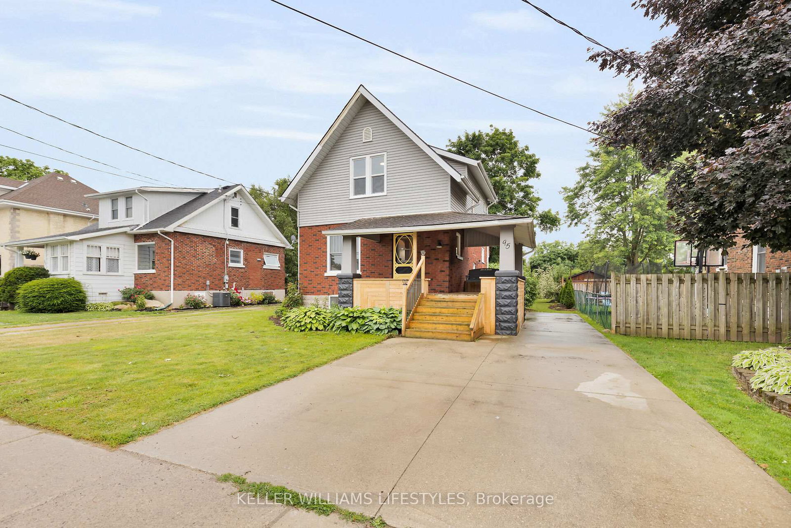 95-john-street-e-south-huron-ontario-x13426734