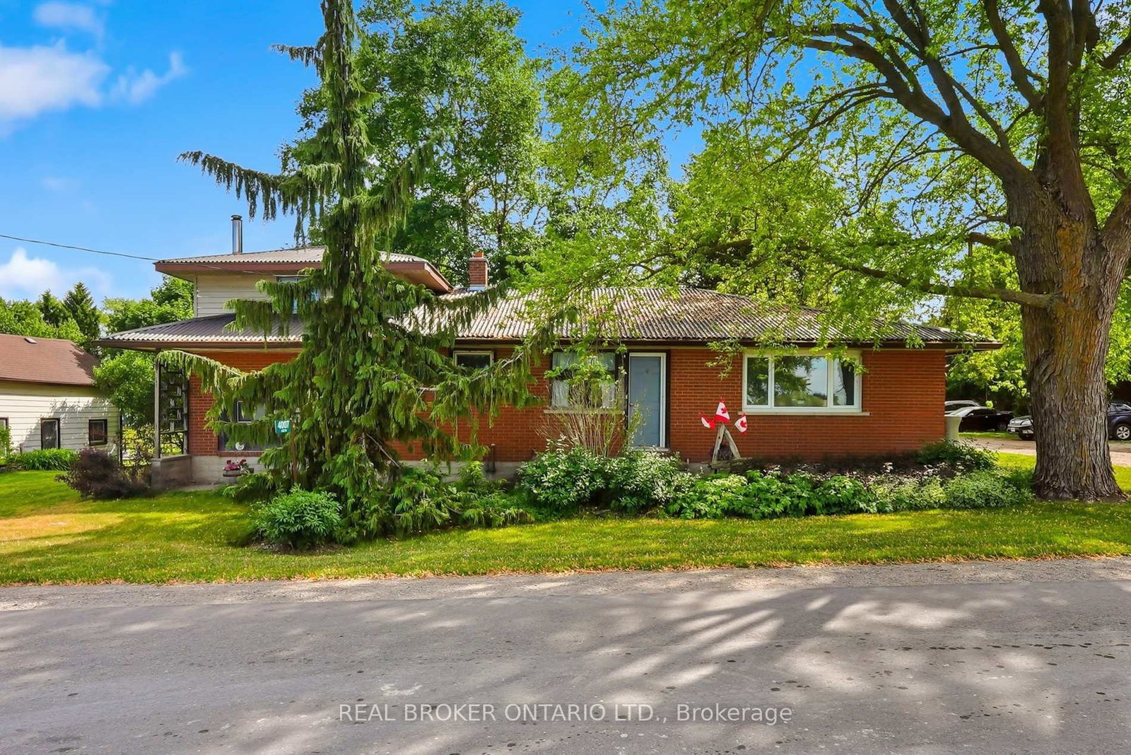 4007-61-line-perth-east-ontario-x13427046
