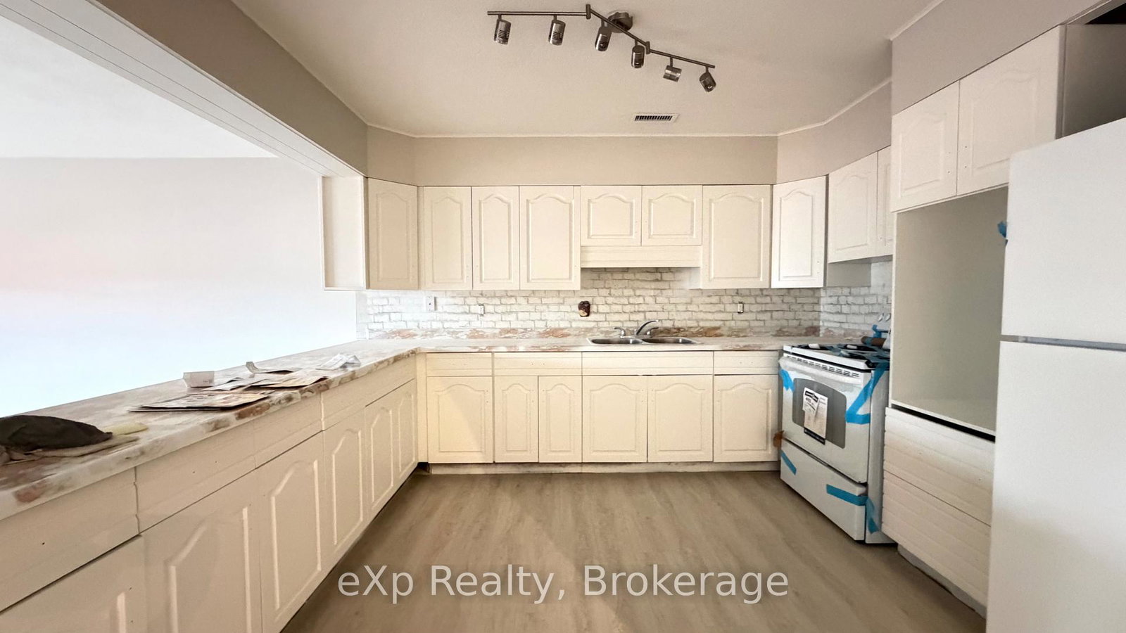 2-king-street-quinte-west-ontario-x13427108