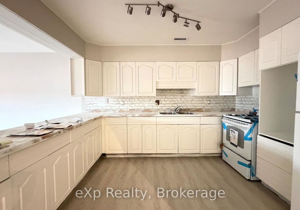 2-king-street-quinte-west-ontario-x13427108