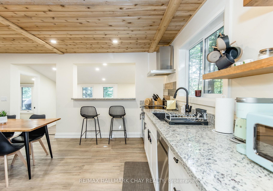 182-brodie-kay-trail-huntsville-ontario-x13427174