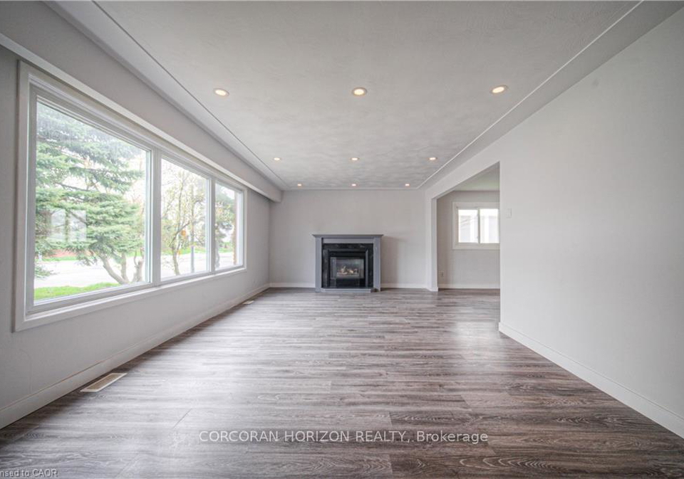 2300-fountain-st-street-cambridge-ontario-x13427190