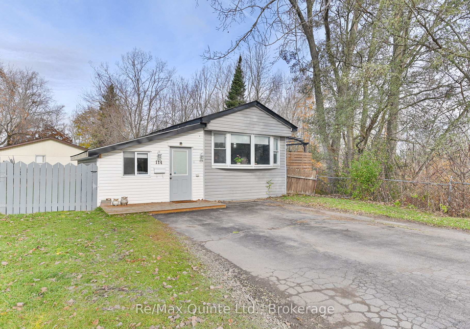 529-old-highway-2-quinte-west-ontario-x13427280