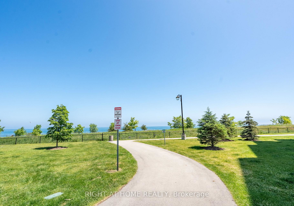 125-shoreview-place-hamilton-ontario-x13427338
