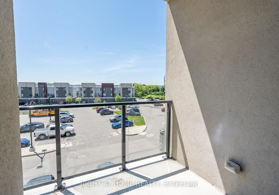 125-shoreview-place-hamilton-ontario-x13427338