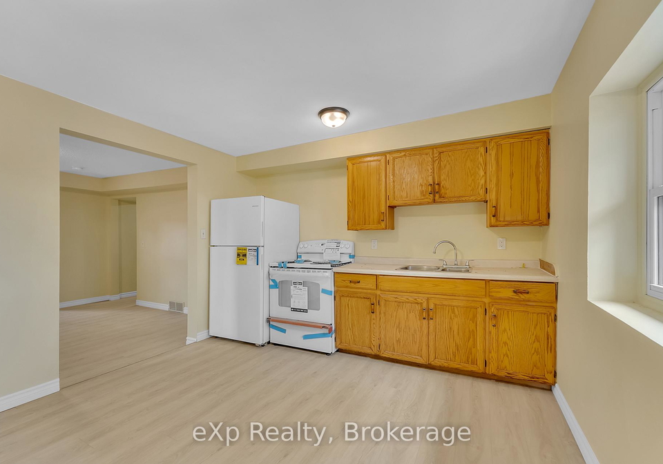 2-king-street-quinte-west-ontario-x13427370