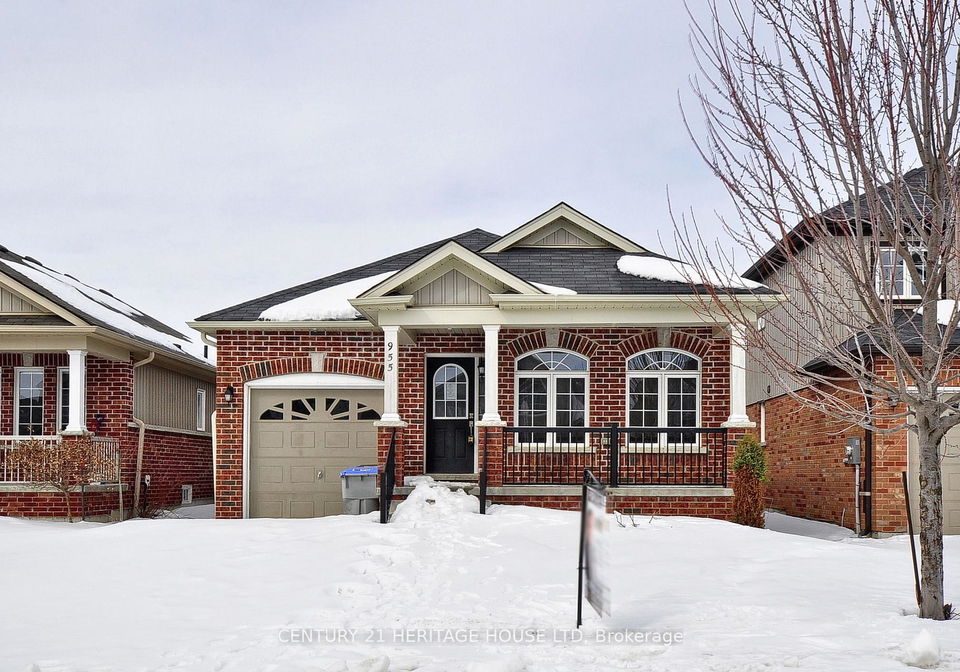955-adams-avenue-s-north-perth-ontario-x13427454