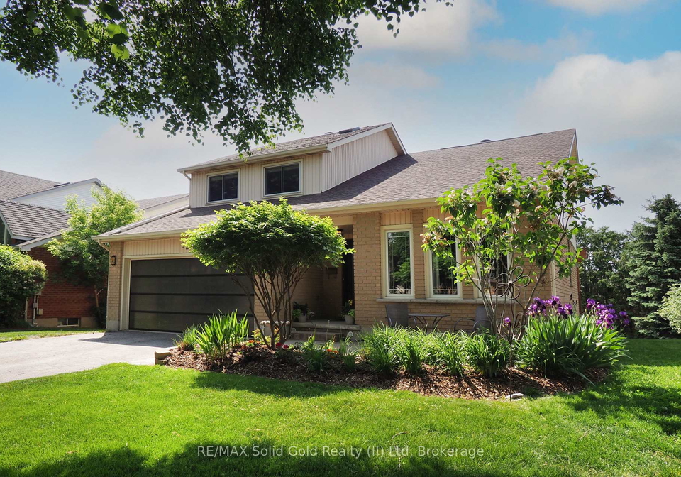 32-notchwood-court-kitchener-ontario-x13427456