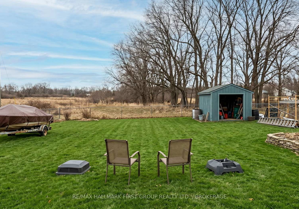 469-absalom-road-loyalist-ontario-x13427486