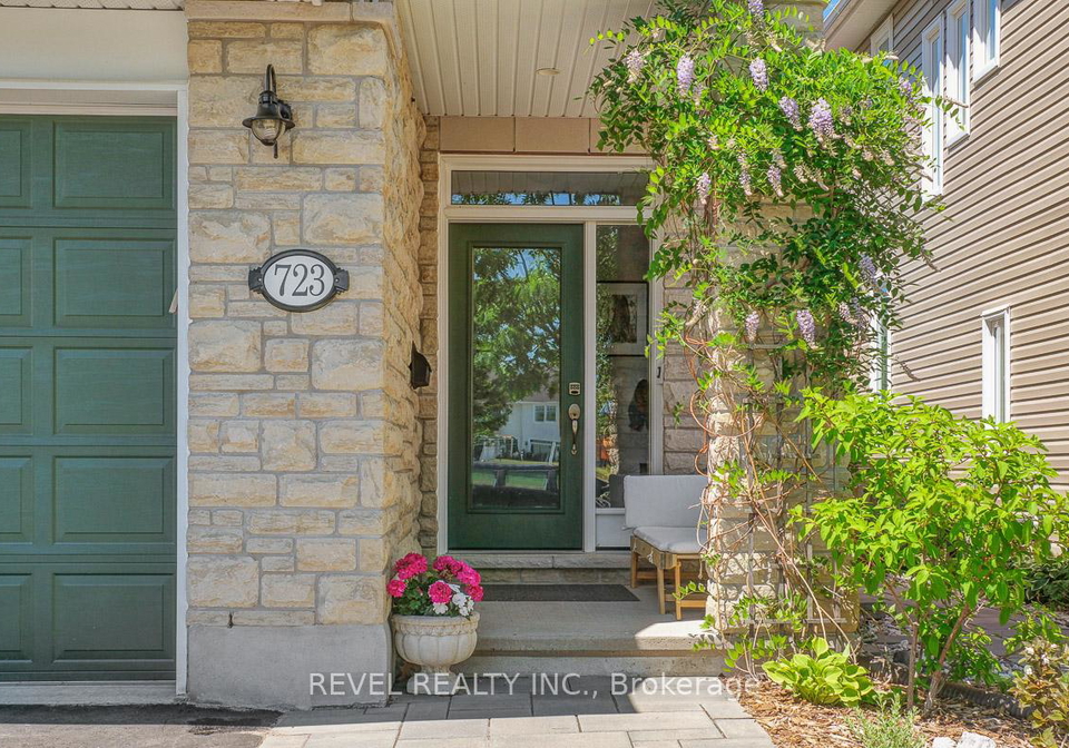 723-white-alder-avenue-ottawa-ontario-x13427504