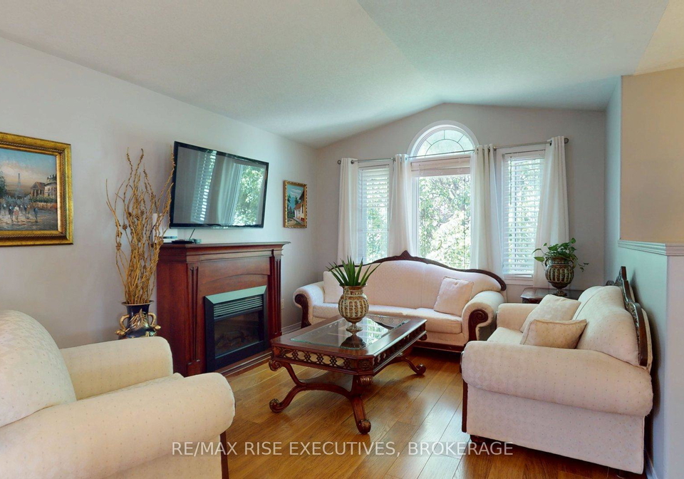 1452-adams-avenue-kingston-ontario-x13427802