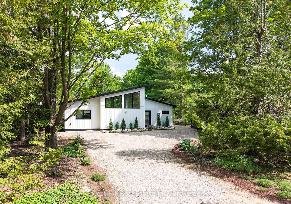 149-sir-williams-lane-grey-highlands-ontario-x13427958
