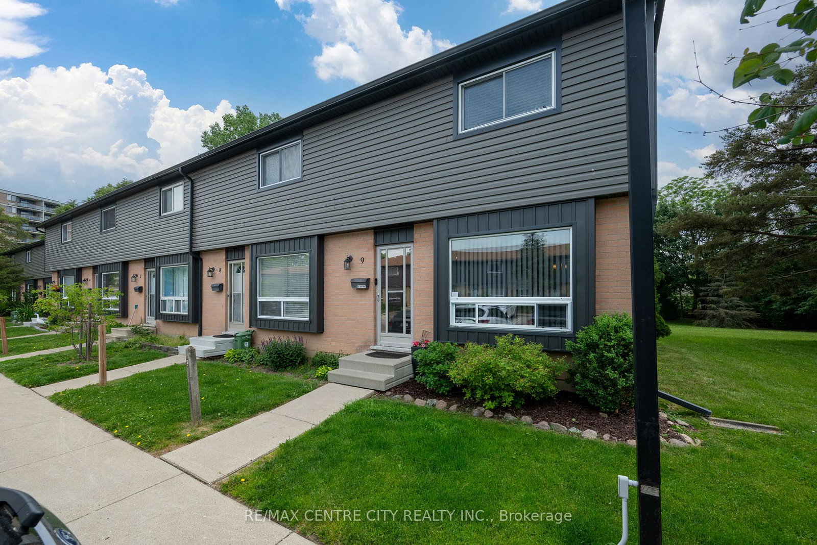 475-sandringham-crescent-london-south-ontario-x13427970