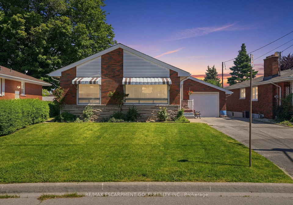 18-pleasant-avenue-hamilton-ontario-x13428014