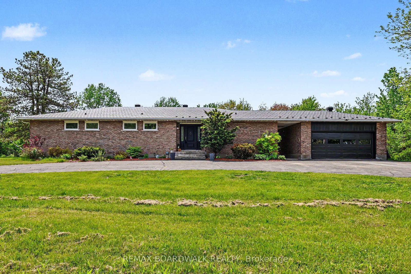 1500-du-golf-road-clarence-rockland-ontario-x13428048