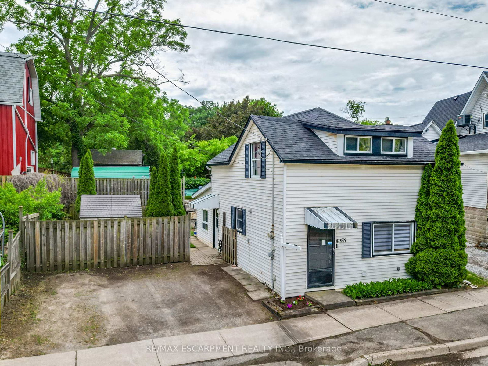 4956-beam-street-lincoln-ontario-x13428068