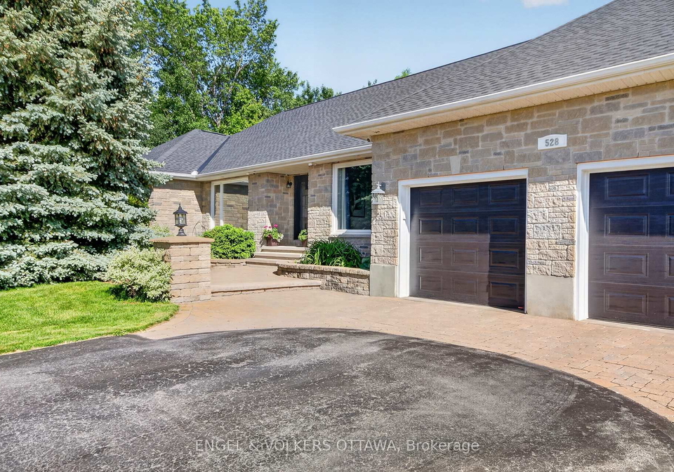 528-tullamore-street-ottawa-ontario-x13428304