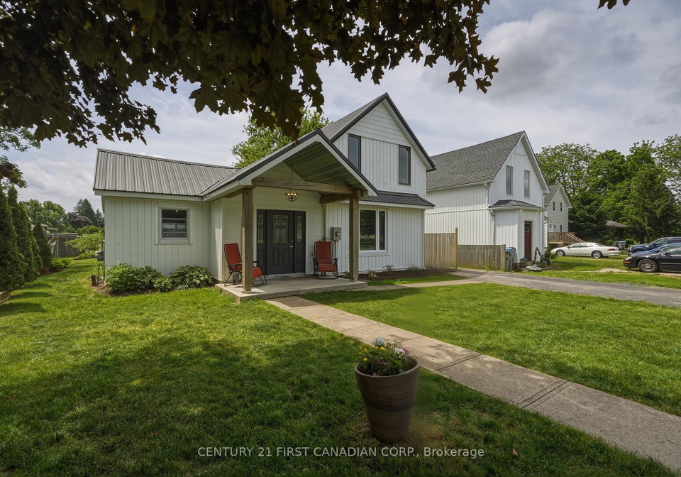 8073-francis-street-brooke-alvinston-ontario-x13428322