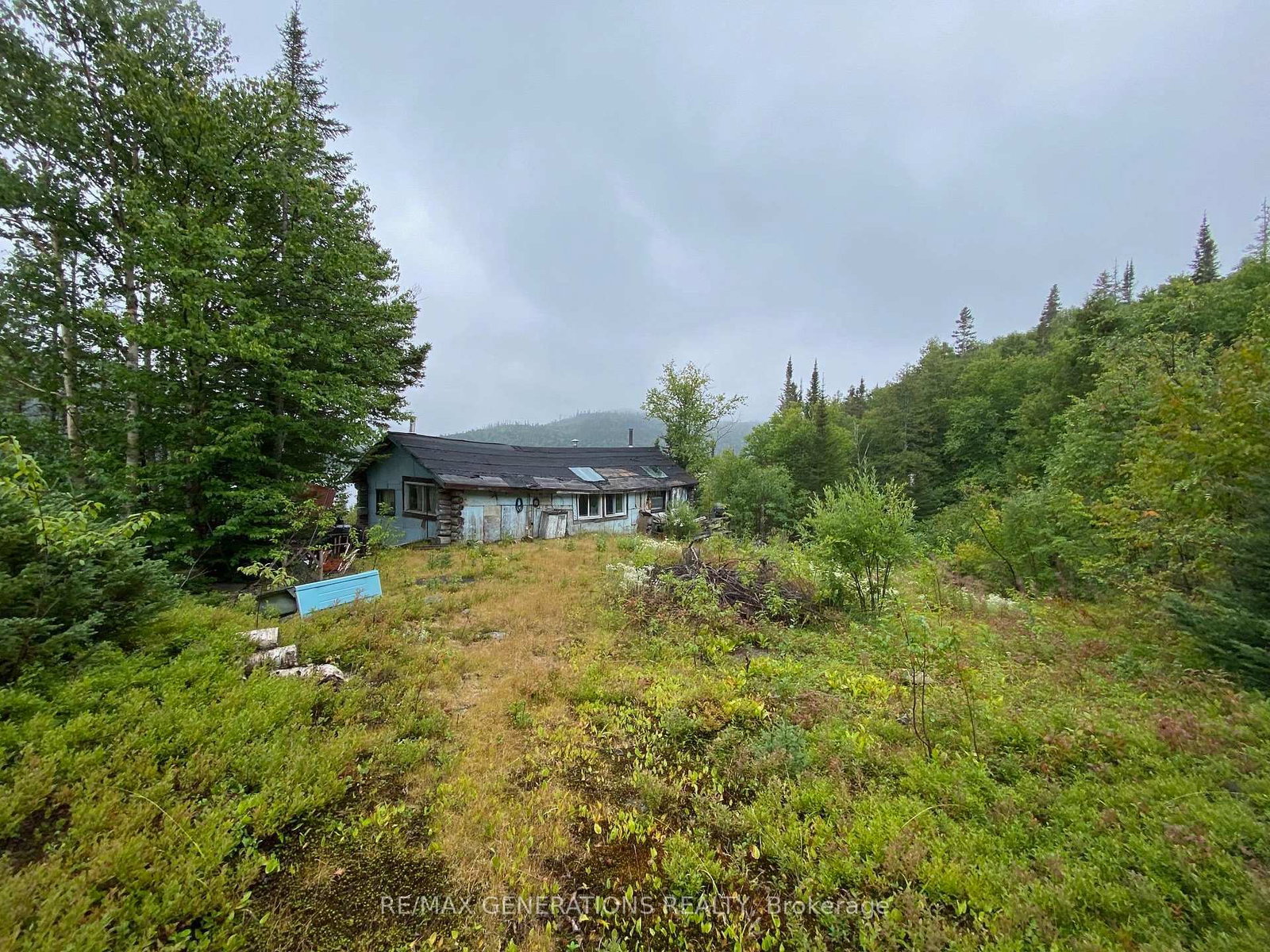 0-west-shore-of-santoy-terrace-bay-ontario-x13428392