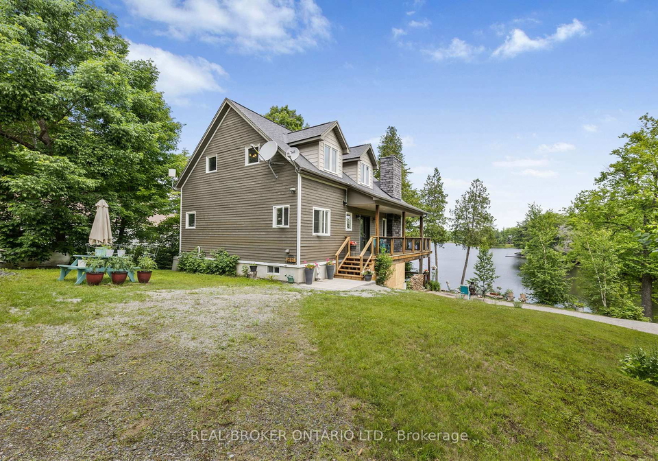 1-mckowen-road-mckellar-ontario-x13428704