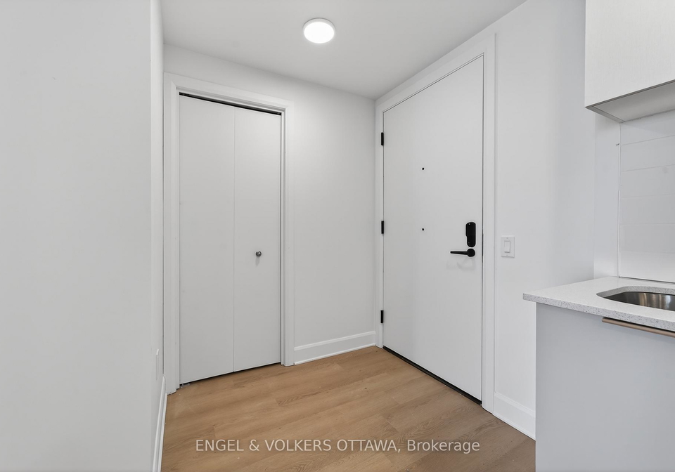 1370-carling-avenue-ottawa-ontario-x13429004
