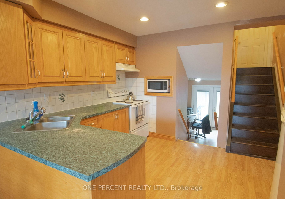 477-upper-gage-avenue-hamilton-ontario-x13429016