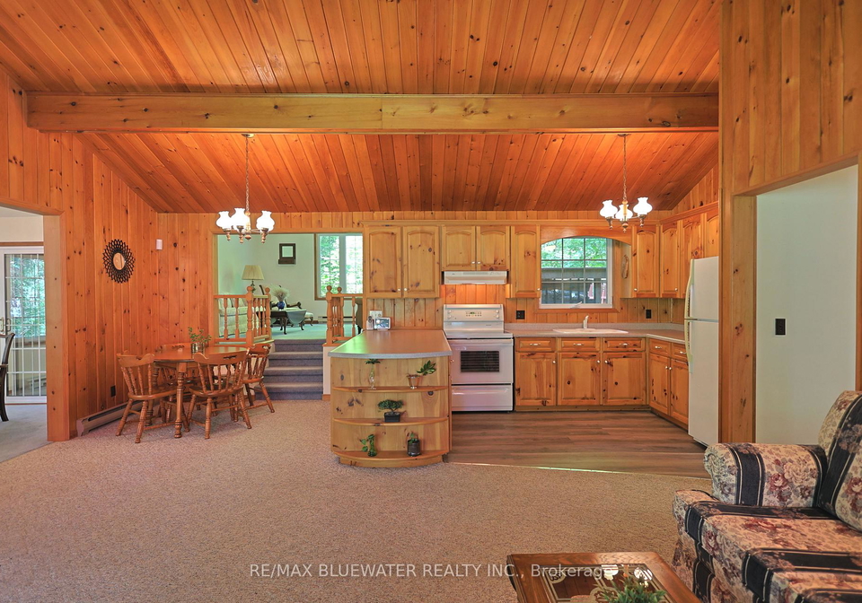 5449-lake-valley-grove-road-lambton-shores-ontario-x13429050