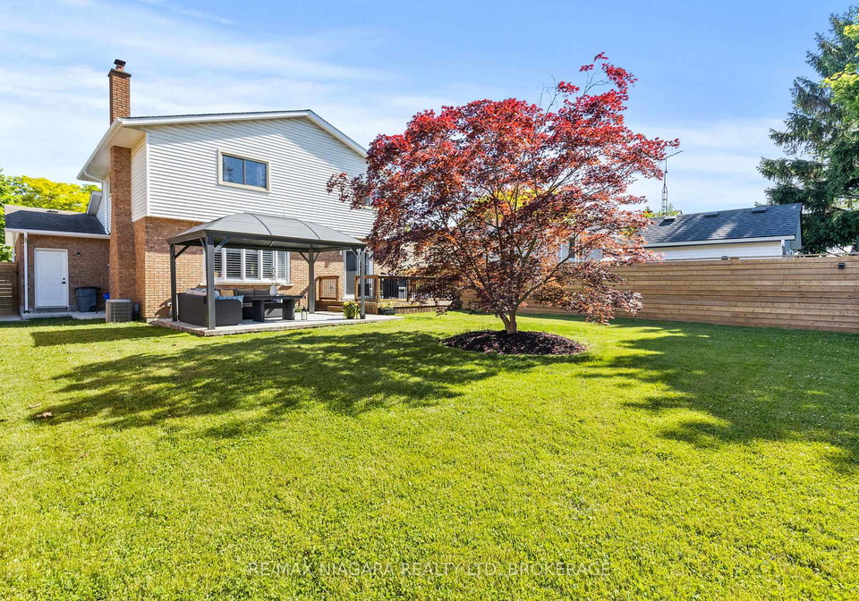 30-orlando-drive-st-catharines-ontario-x13429054