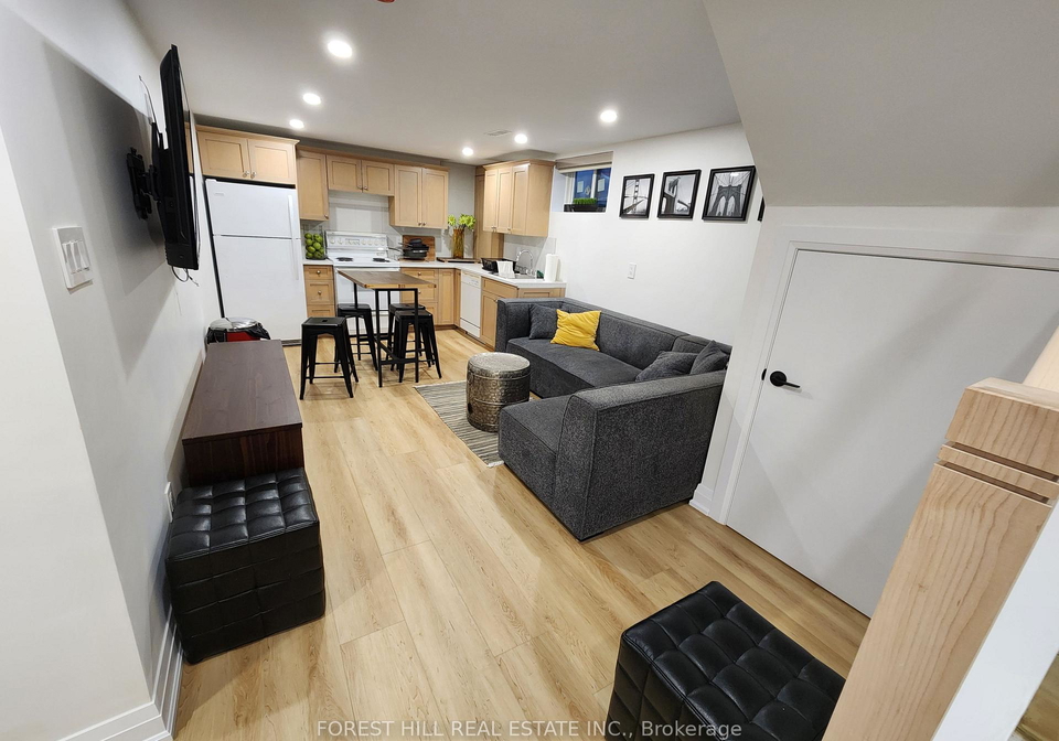 118-charlotte-street-hamilton-ontario-x13429140
