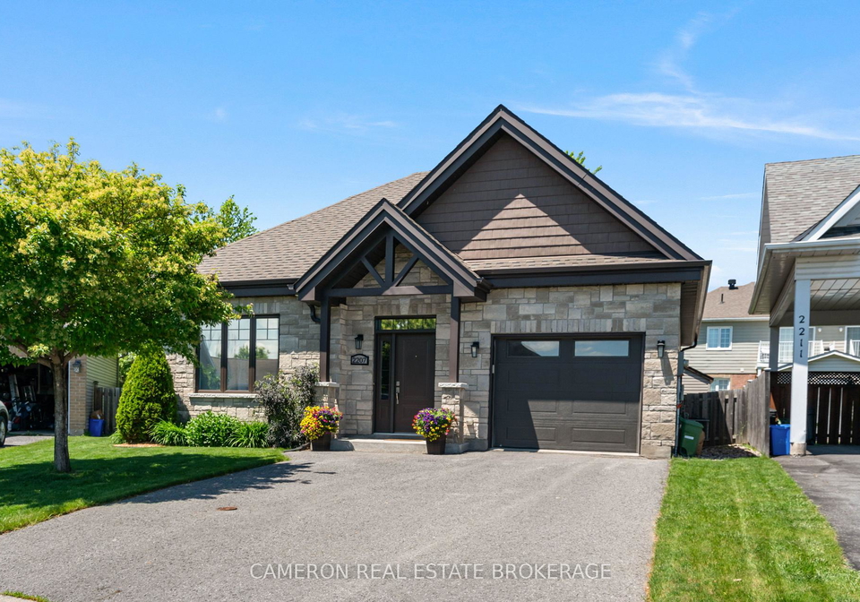 2207-heron-court-cornwall-ontario-x13429202