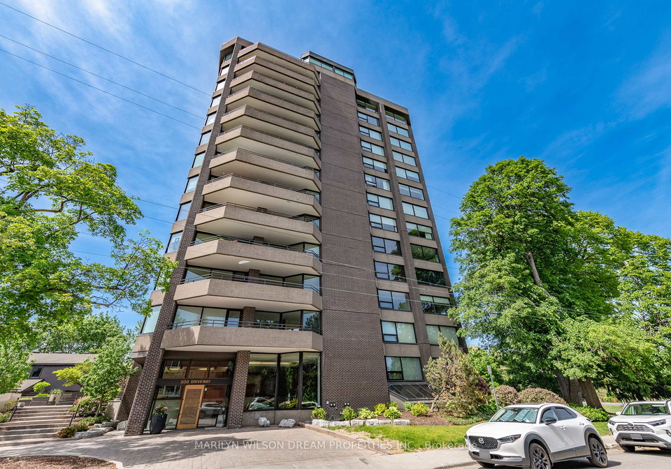 300-queen-elizabeth-drive-ottawa-ontario-x13429254