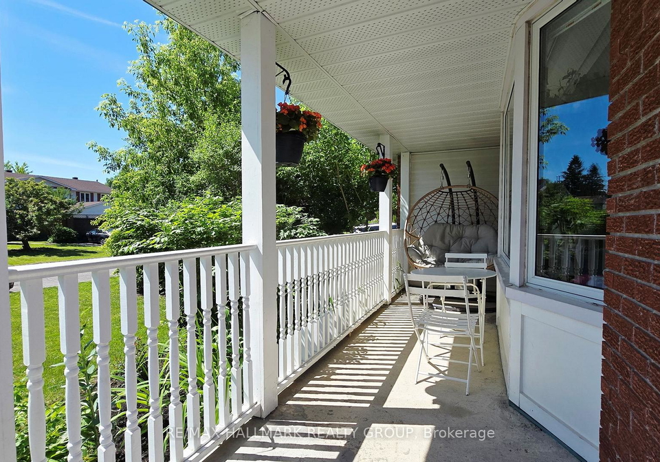 35-seabrooke-drive-kanata-ontario-x13429308