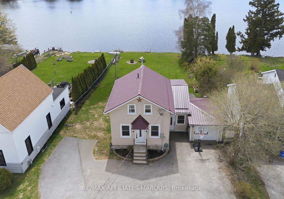 120-queen-street-smiths-falls-ontario-x13429346