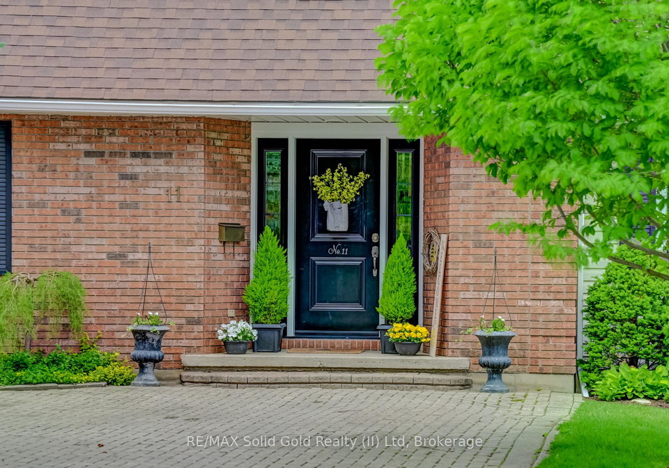 11-lorraine-drive-wellesley-ontario-x13429484