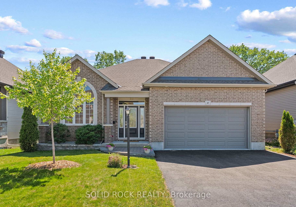 37-dulmage-crescent-carleton-place-ontario-x13429792