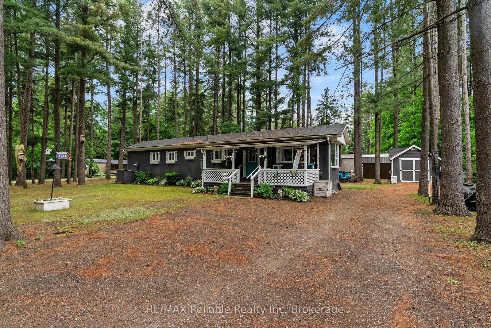 401-sugar-maple-drive-central-huron-ontario-x13430056