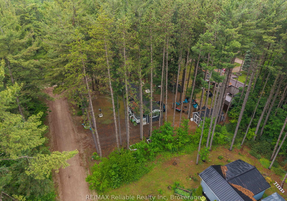 401-sugar-maple-drive-central-huron-ontario-x13430056