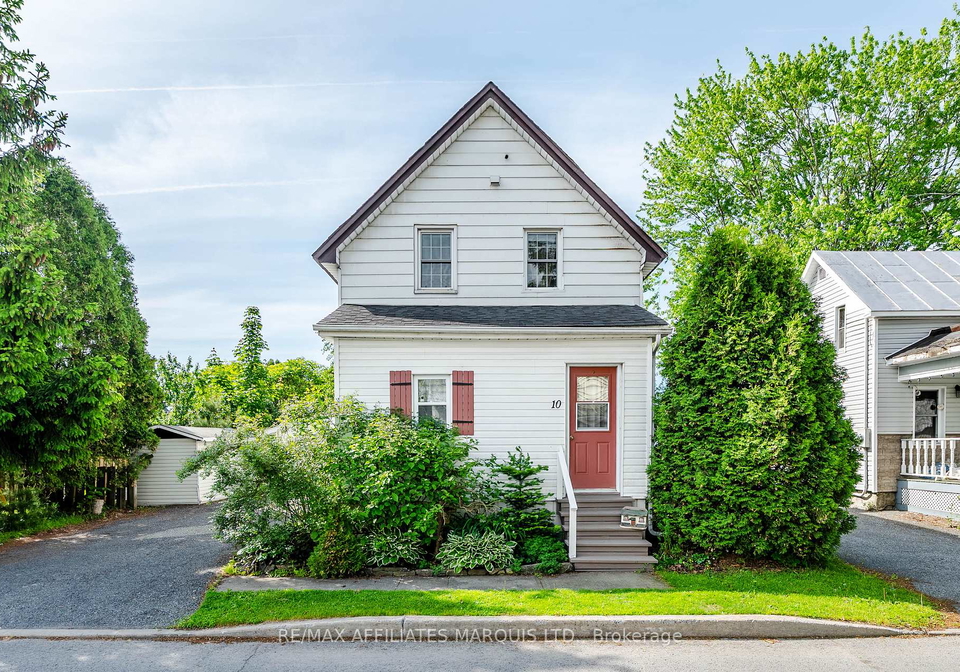 10-smith-avenue-cornwall-ontario-x13430110